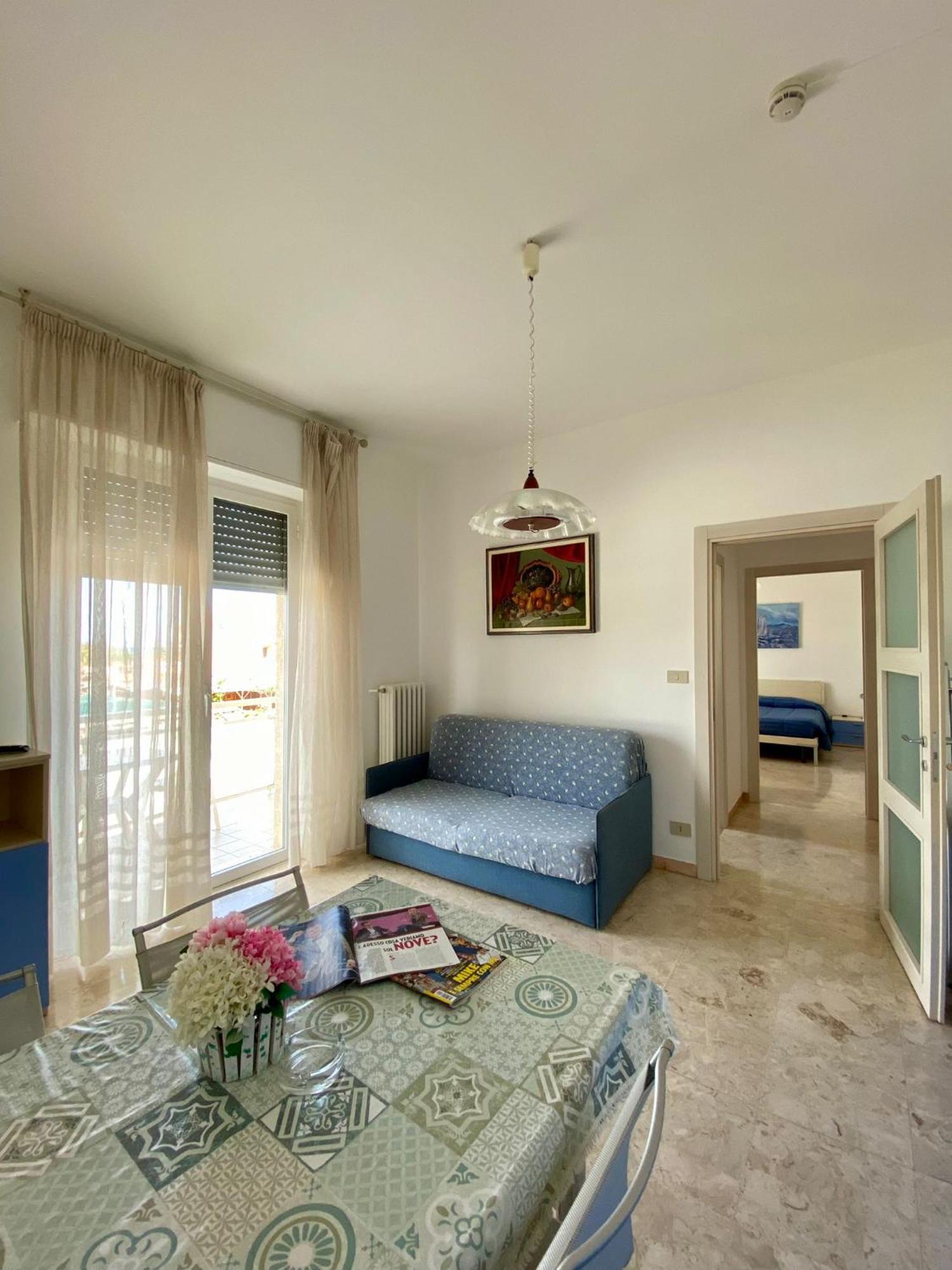 Residence Riviera Αλμπένγκα Εξωτερικό φωτογραφία